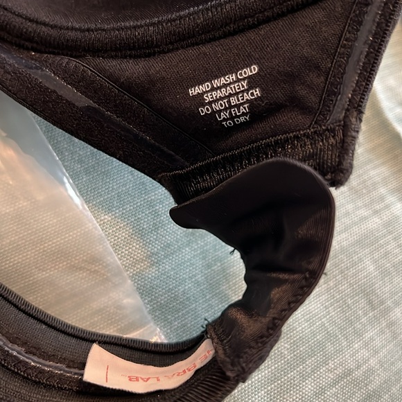 The Bra Lab Set - Picture 6 of 7